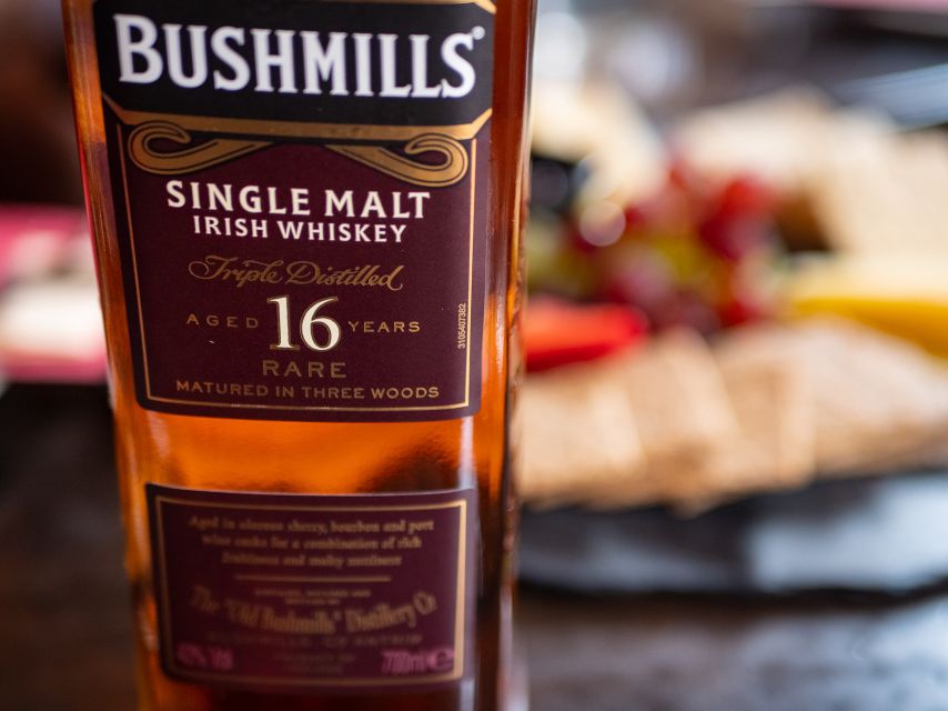 2-Hour Deluxe Whiskey & Food Tasting - A well-paced Dublin whiskey tasting with food attached