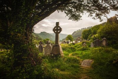 3-Day Blarney Castle, Kilkenny & Irish Whiskey Tour Inc Admission - Evening in Kinsale and the power of small-town walking