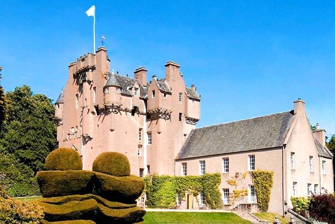 Aberdeen & Shire Castle & Distillery Private Group one Day Tour - Royal Lochnagar Distillery tasting: what the included tour actually gives you