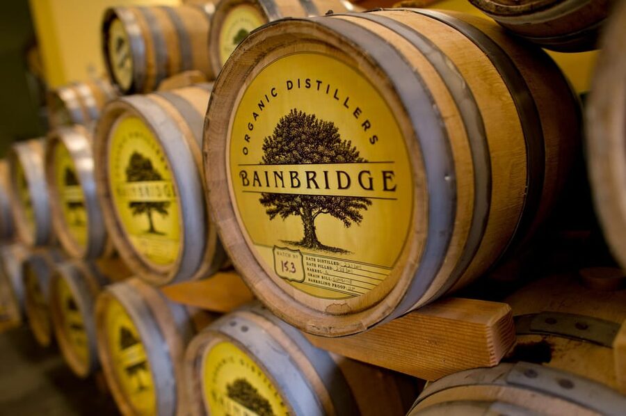 Bainbridge Island Discovery and Whiskey Tour - Small-group comfort: what a 6-person tour changes