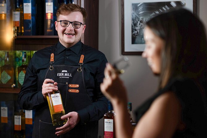Barrel-top whisky tasting in St Andrews - Your 5:30 pm plan: highball welcome and a focused 45 minutes
