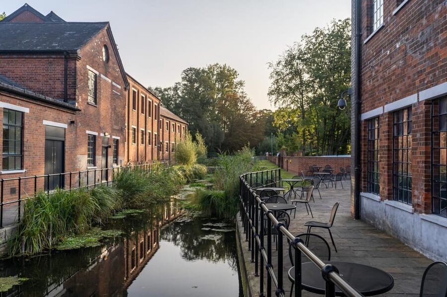 Bombay Sapphire Gin Distillery Tour - Practical tips before you go