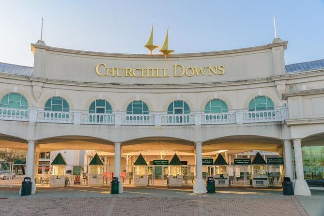 Bourbon & Derby: Makers Mark OR Buffalo trace + Churchill Down - Price and Value Check for a Churchill + Bourbon Day