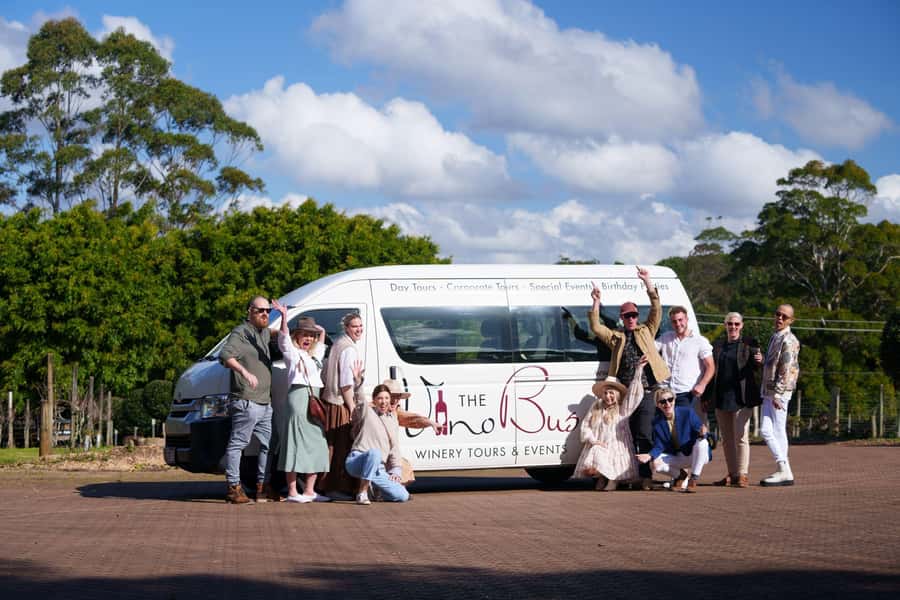 Brisbane: Tamborine Wine & Distillery Tour - Brisbane pickup and the Vino Bus rhythm