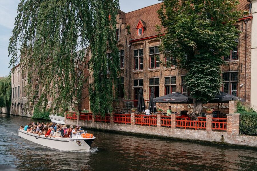 Bruges: Bourgogne des Flandres Brewery and Distillery Visit - Price and Value for $18 in an Expensive City