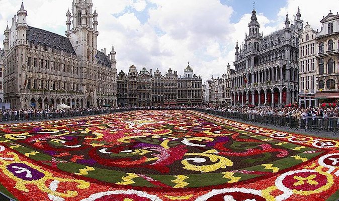 Brussels Chocolate Beer Waffle and Belgian Whiskey All-in-One (Small Group) Tour - Key highlights at a glance