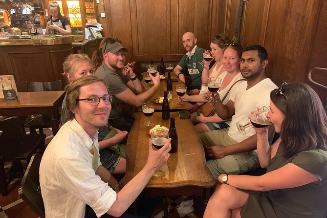 Brussels Chocolate Beer Waffle and Belgian Whiskey All-in-One (Small Group) Tour - The Chocolate Circuit: 12 Tastings Plus Speculoos for Texture Lovers