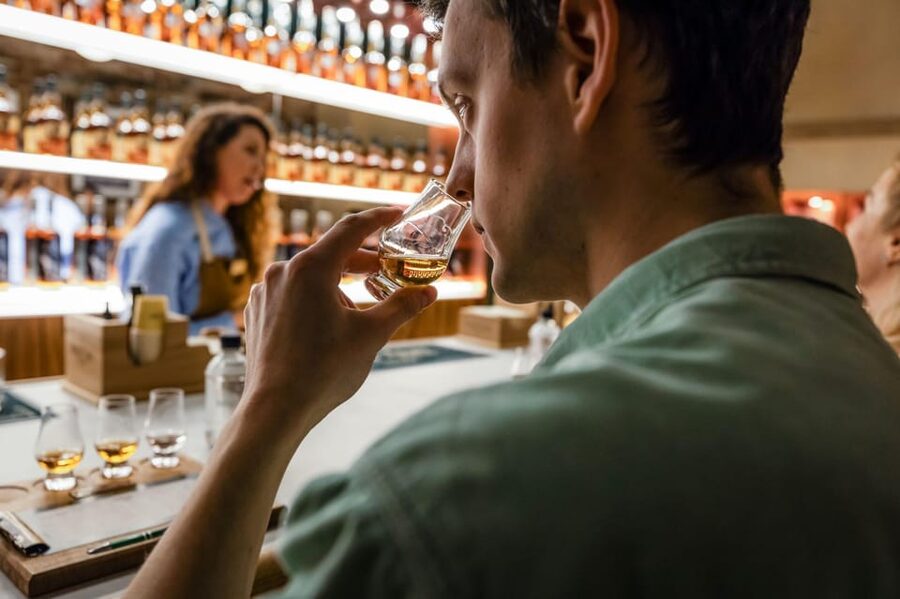 Buffalo Trace Distillery: Whiskey Tasting Experience - Key points for bourbon lovers