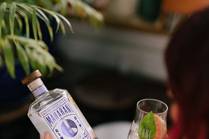 Cocktail Masterclass & Distillery Tour Combo - Mixology basics at the custom oak bar