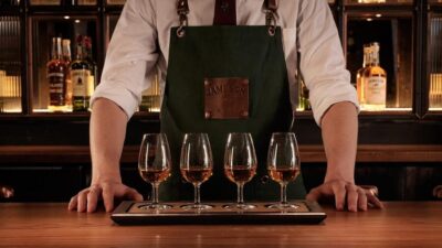 Cork: Midleton Distillery (Jameson) Premium Whiskey Tasting - Check-In at the Reception Desk and Meeting Your Ambassador