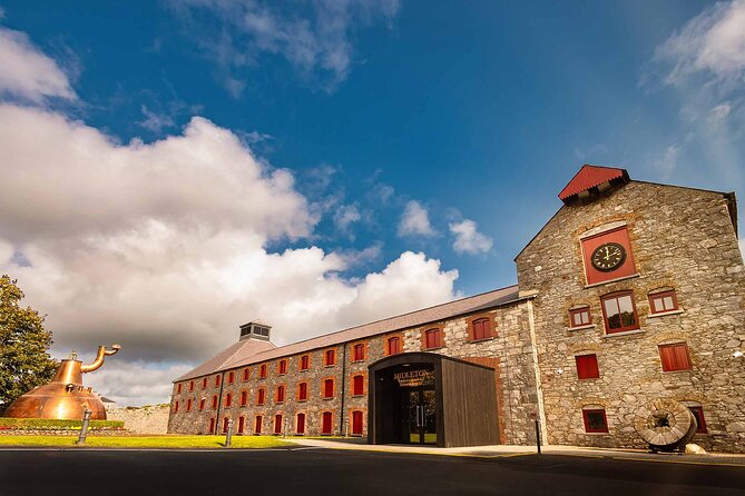 Cork Midleton Distillery Jameson Whiskey Experiences - What you learn about Irish whiskey (and how it changes your next pour)