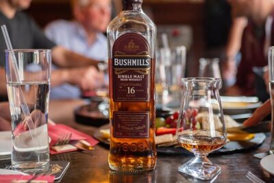 Deluxe Whiskey and Food Tasting in Dublin - Cheese and handmade chocolates: the sneaky star of the tour