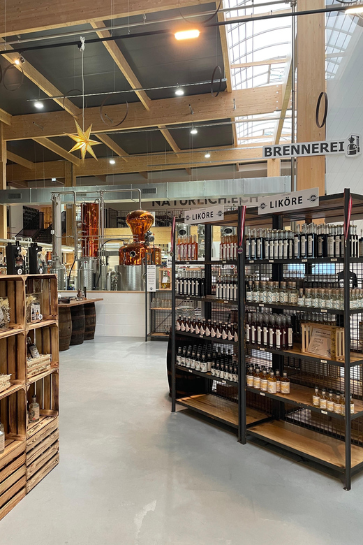 Distillery tour with guide! - How the guide experience works (and why it’s worth it)