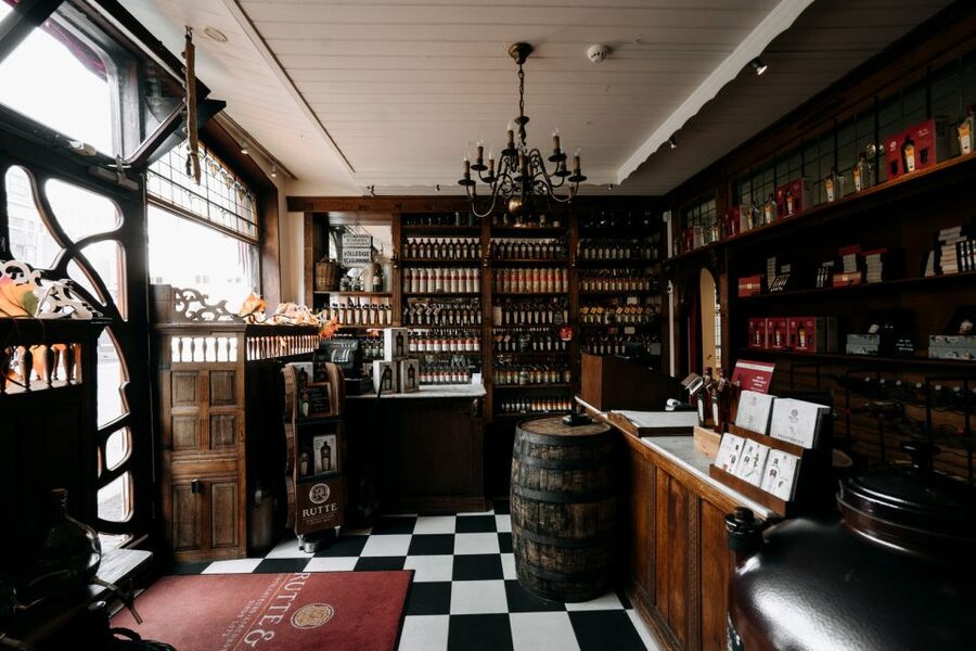 Dordrecht: Distillery Tour with Dutch Gin & Genever Tasting - Key things I noticed about the Rutte mini tasting