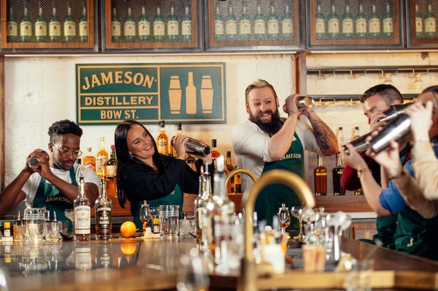 Dublin: Jameson Distillery Whiskey Cocktail-Making Class - Cocktail #2: Old Fashioned (building control, not just sweetness)