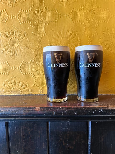 Dublin: Pub Tour. Pour The Perfect Guinness, Whiskey & Music - Your four-pub route, stop by stop