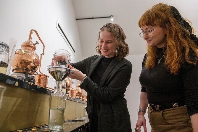 Edinburgh Gin Distillery Making Experience - The guided tasting and food pairing that make your recipe choices easier