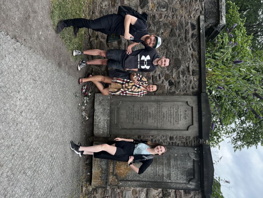 Edinburgh: Harry Potter Walking Tour and Whisky Tasting - Royal Mile, Waverley Station, and the first wave of Harry Potter inspiration