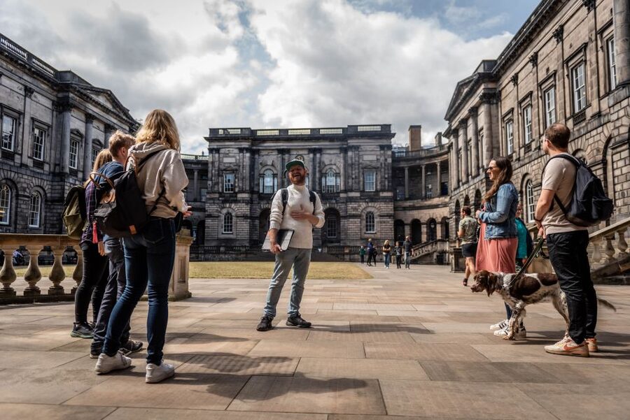 Edinburgh: Harry Potter Walking Tour and Whisky Tasting - Starting at Tron Kirk Market: your easy launch point on the Royal Mile