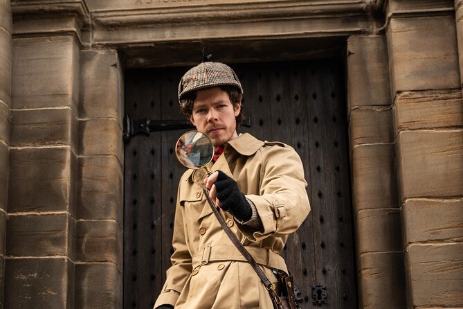 Edinburgh: Historical Gems Tour with Whisky & Local Flavours - Mercat Cross and the Royal Mile: Get Oriented in 30 Minutes
