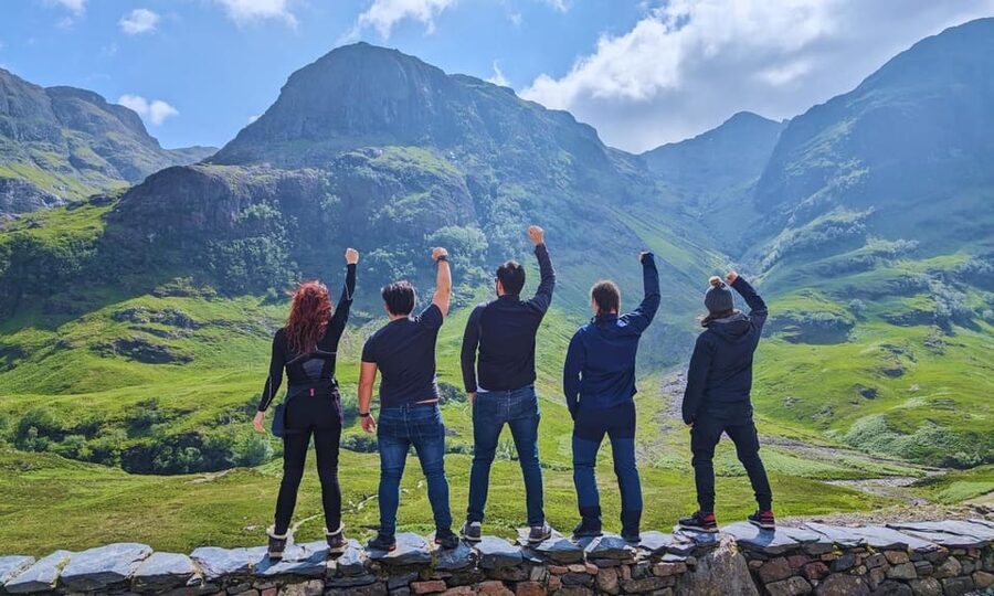 Edinburgh: Loch Ness, Scenic Walk, Glencoe & Whisky Day Tour - Fish and chips: the practical dinner finish