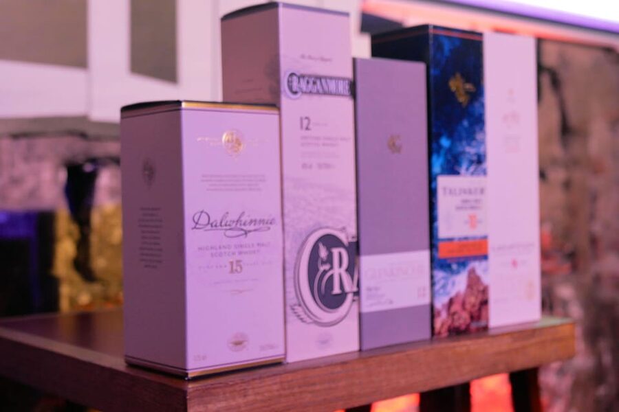 Edinburgh: Mountebank Comedy Whisky Tasting - Quick hits
