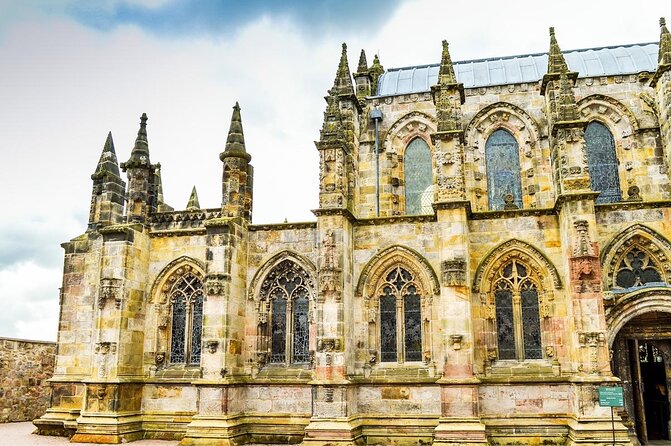 Edinburgh: Rosslyn Chapel, the Borders & Glenkinchie Distillery - Key things you’ll enjoy most