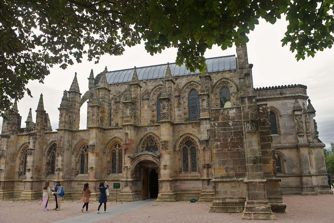 Edinburgh: Rosslyn Chapel, the Borders & Glenkinchie Distillery - Price and logistics: what you’re really paying for