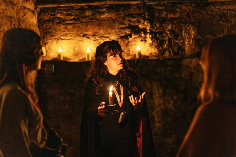 Edinburgh: Underground Vaults Evening Ghost Tour with Whisky - Who should book this tour (and who shouldn’t)