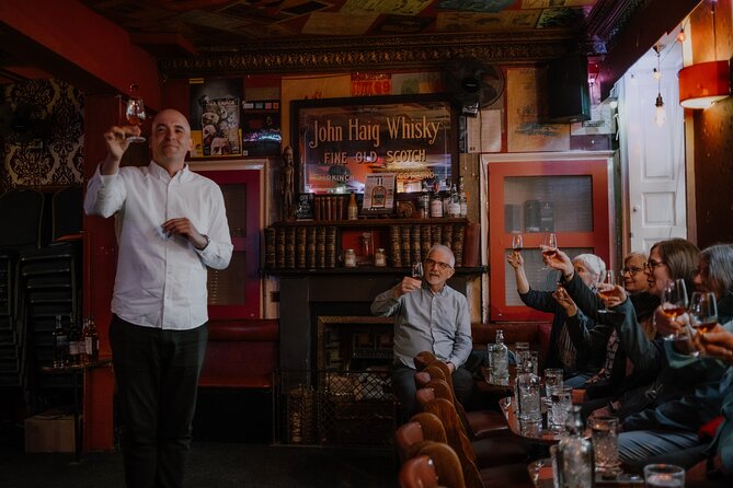 Edinburgh: Whisky Tasting with Storytelling in a Historic Pub - What you actually taste: four single malt drams with Scottish style cues