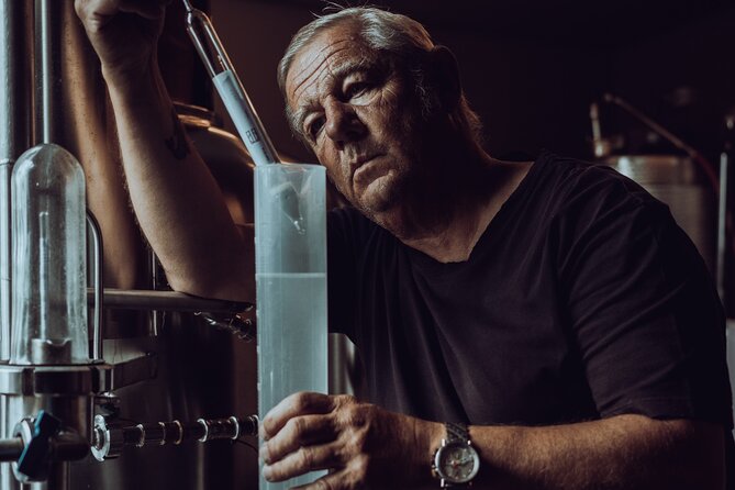 Exclusive distillery tour in the Dolomites To Plun Distillery - Meet Paul and the family craft story