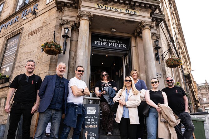 Explore Glasgow: Scottish Rogue Whisky Walking Pub Crawl - Scotch Malt Whisky Society: members-only access to the final pour