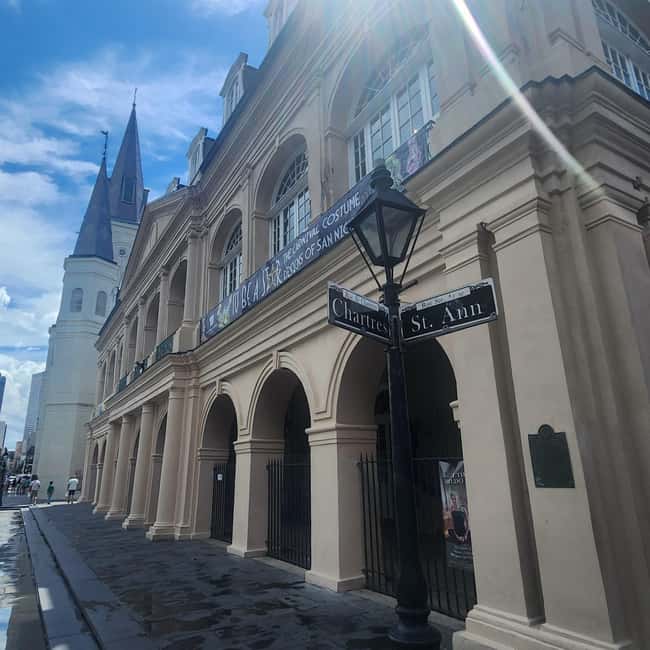 French Quarter: Jackson Square to Bourbon Street Tour - St. Louis Cathedral and the Cabildo: More Than Just Great Architecture