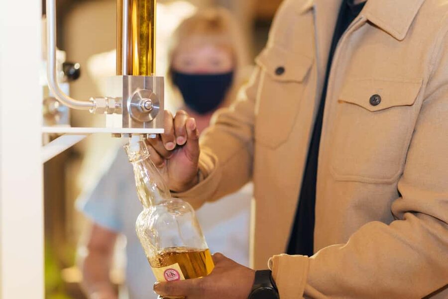 From Edinburgh: Glenkinchie Distillery Tour & Whisky Tasting - Leaving Edinburgh: the 1-hour coach ride that actually sets the mood