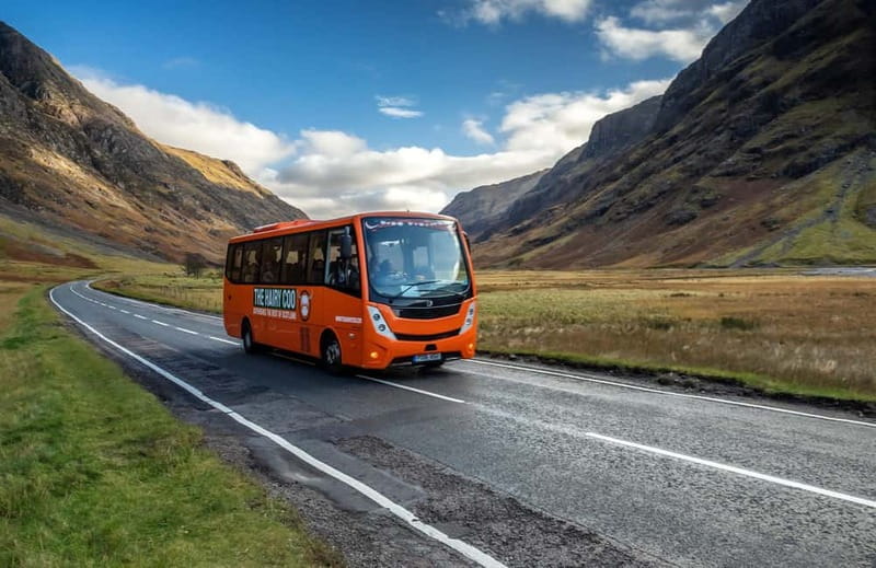 From Edinburgh: Loch Ness, Glencoe and Whisky Tour - Meeting at Burns Monument and settling into coach time