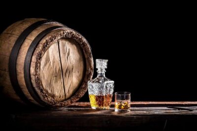 From Edinburgh: Speyside Whisky Trail 3-Day Group Tour - Day 1: Lindores Abbey, Braemar, Whisky Castle, then into Cairngorms country