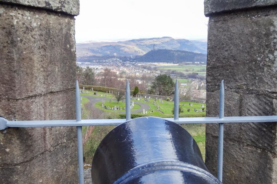 From Edinburgh: Stirling Castle, Loch Lomond & Whisky Tour - Stirling Castle: How to Use Your Two Hours