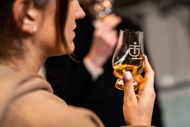 Giant's Causeway and Whisky Distillery tasting tour from Belfast - The Dark Hedges: 20 minutes at the Game of Thrones filming location