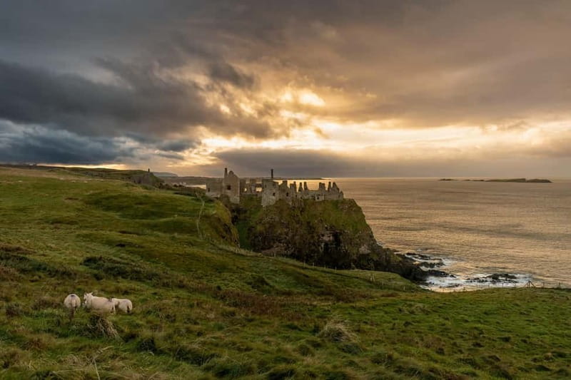 Giants causeway Irish castles & whiskey, Game of thrones - Giant’s Causeway: Guided Rocks That Actually Make Sense