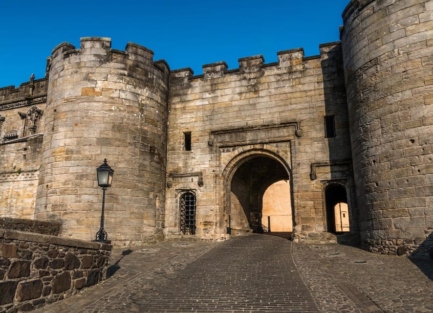 Glasgow: Stirling Castle, Loch Lomond Walk, and Whisky Tour - Price and value: what $108 likely buys you