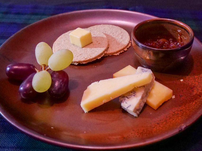 Glasgow: Whisky tasting and Scottish Cheeseboard - Small Details That Can Affect Your Experience