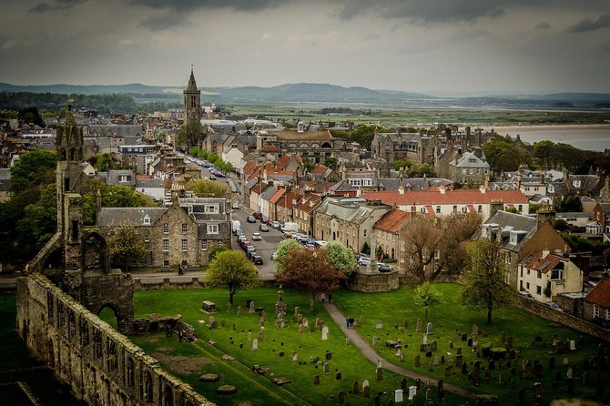 Golf, Whisky and Fish & Chips (A "VERY" Scottish Experience) - Old Course at St Andrews: Swilcan Bridge and Real Time on the Links