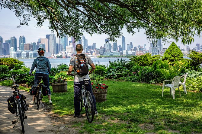 Guided Bicycle Tour - Toronto Waterfront, Island and Distillery - The Best Kind of Toronto Orientation: Waterfront to Island in One Run