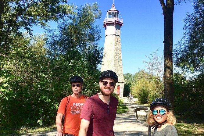 Guided Bicycle Tour - Toronto Waterfront, Island and Distillery - How Wendy and Jill Keep the Ride Friendly and Useful