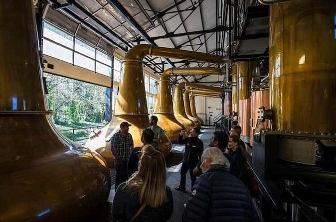 Invergordon Shore Excursion: Inverness, Cawdor Castle & Whisky - Driver/guide and live commentary: the difference between a good day and a great one