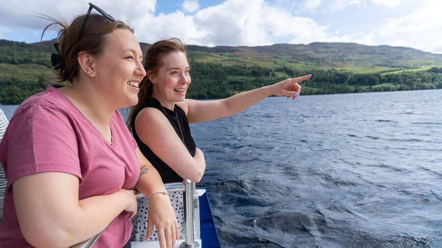 Inverness: Loch Ness, Outlander & Whisky Distillery - Clava Cairns: Bronze-Age Stones and a Different Kind of Time Travel