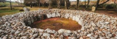 Inverness: Outlander Tour with Whisky Tasting - Culloden Clootie Well and Culloden Battlefield: where the story lands