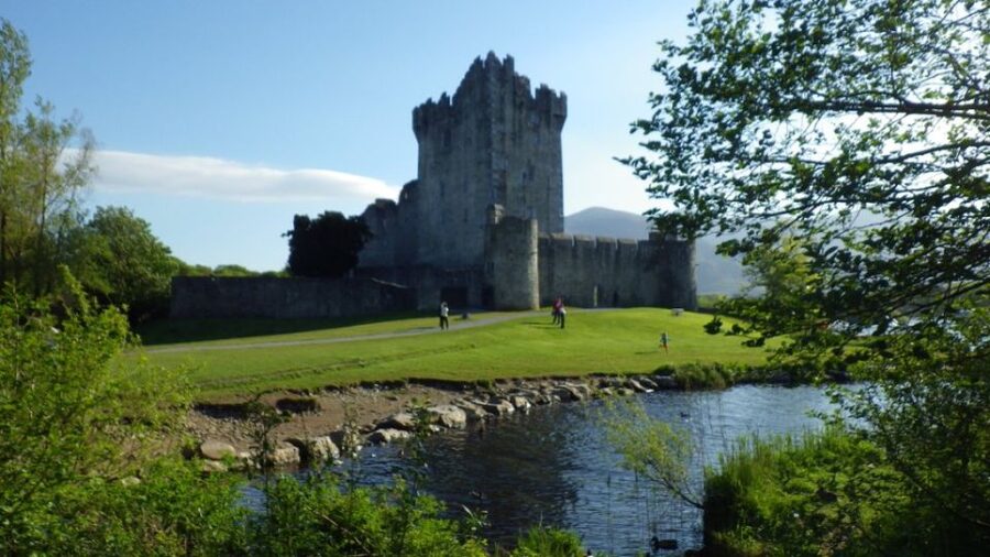 Ireland: Blarney Castle, Kilkenny & Irish Whiskey 3-Day Tour - Should you book this tour or keep searching?