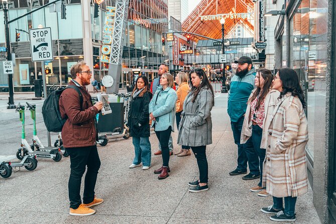 Louisville: Private Guided Food, Bourbon & History Walking Tour - Quick hits before you go