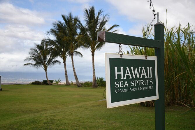 Maui Farm Distillery and local craft experience Full-Day Tour - Makai Glass Maui: Watching Glass Blown, Not Just Looking at It